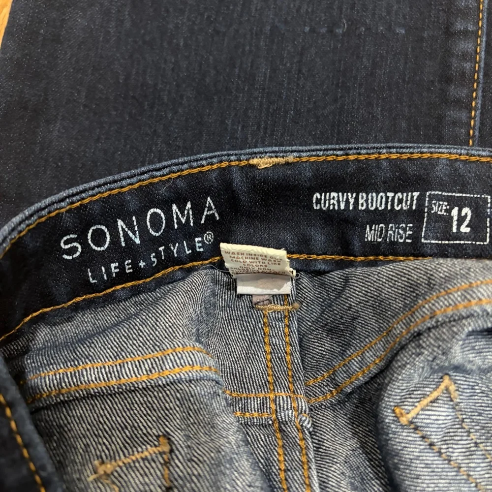 Women's Sonoma Blue Curvy Bootcut Mid Rise Jeans Size 12 - Picture 3 of 5